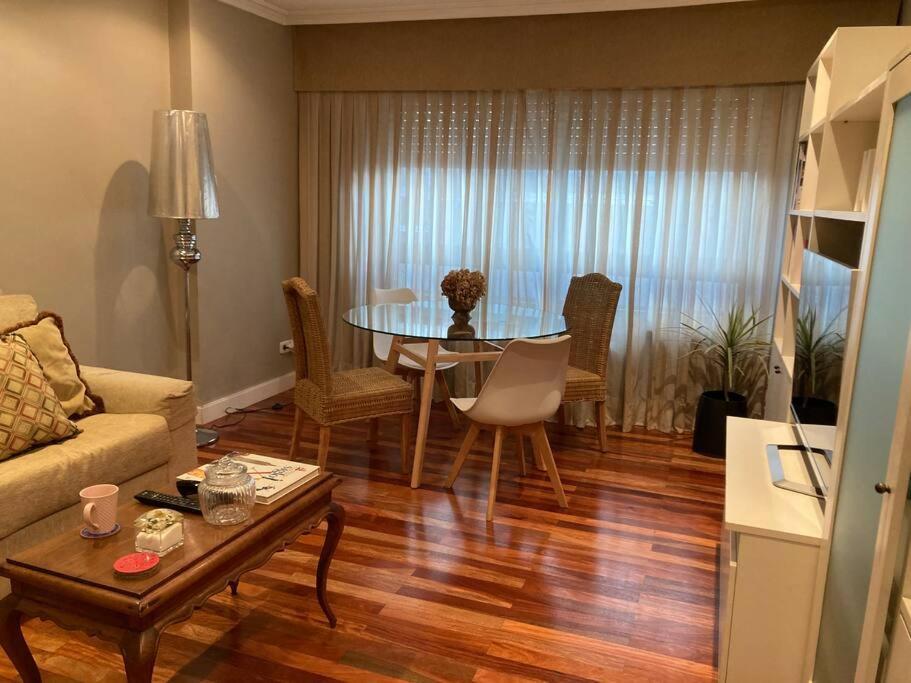 Apartament Hyp - Mo'S House Pontevedra Zewnętrze zdjęcie